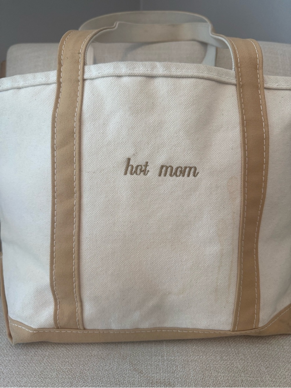 L.L. Bean Boat and Tote - Picture 2 of 11